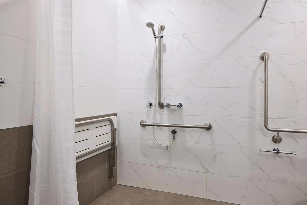 Rydges Perth Kings Square Hotel